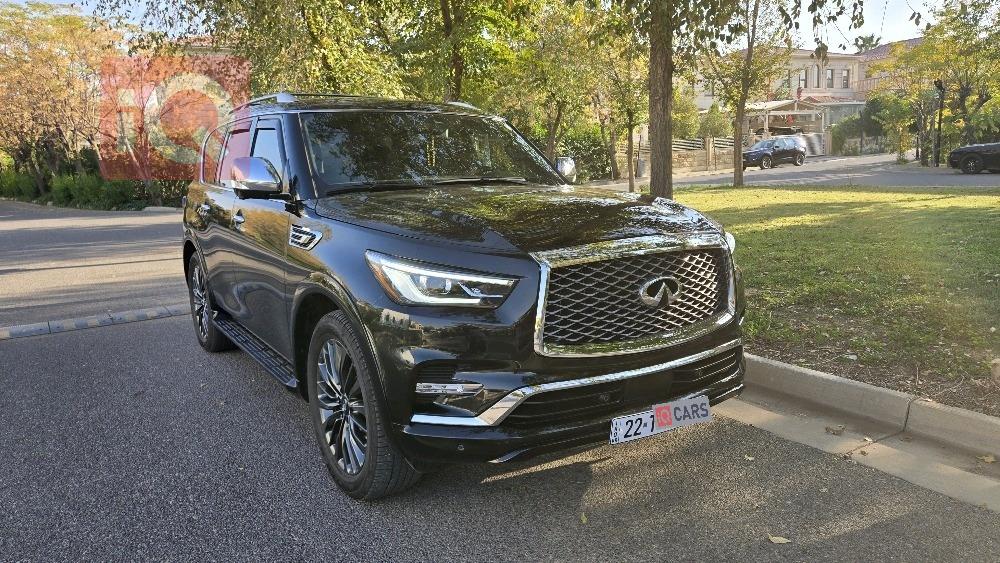 إنفينيتي QX80